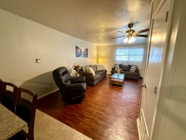 2214 40th Street, Lubbock, TX 79412
