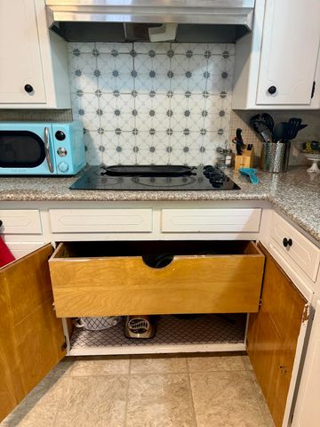 2214 40th Street, Lubbock, TX 79412