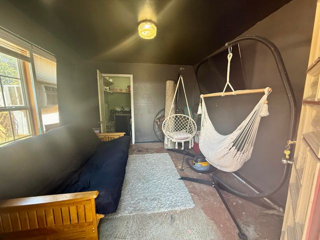 2214 40th Street, Lubbock, TX 79412