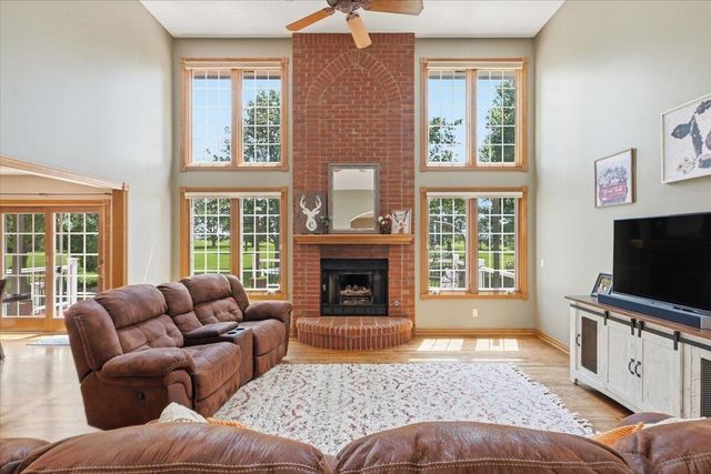 24397 RICHFIELD Loop, Council Bluffs, IA 51503