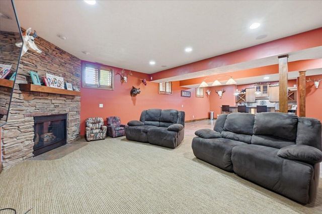 24397 RICHFIELD Loop, Council Bluffs, IA 51503