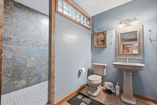 24397 RICHFIELD Loop, Council Bluffs, IA 51503