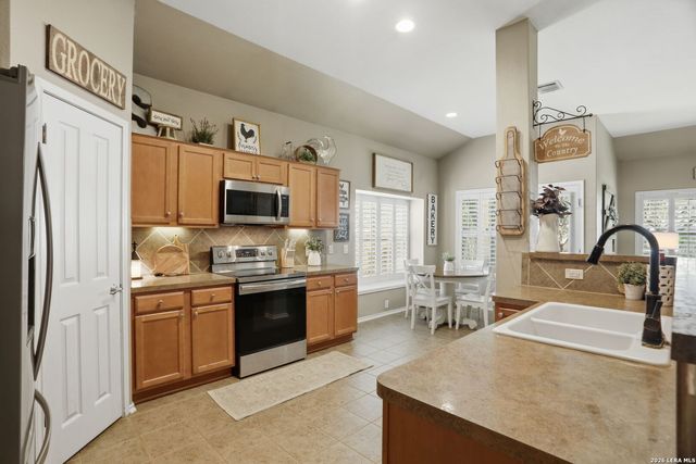 609 Silo Street, Schertz, TX 78154