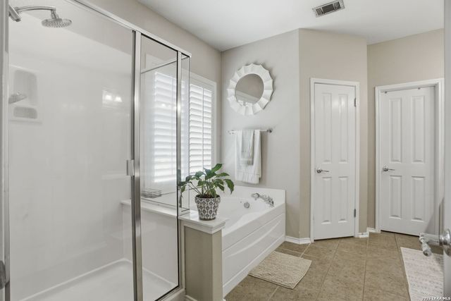 609 Silo Street, Schertz, TX 78154