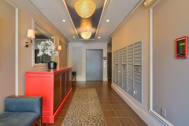 1721 Washington St 201, Boston, MA 02118