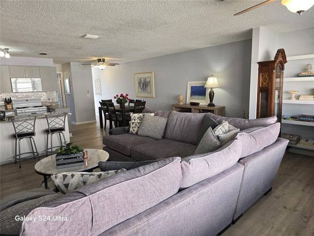 5603 80TH STREET N 306, St Petersburg, FL 33709