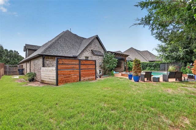 17021 Holly Burn Circle, Edmond, OK 73012