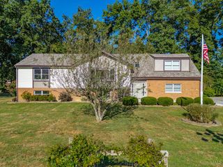 120 Haw Drive, Franklin Twp, OH 45171
