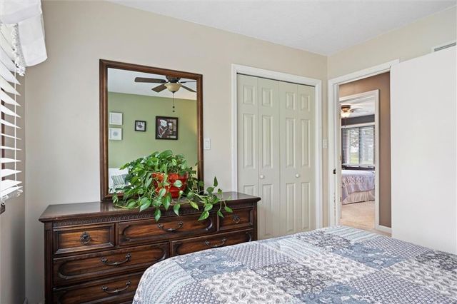 1628 E 400th Road, Lawrence, KS 66049