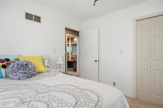 1628 E 400th Road, Lawrence, KS 66049