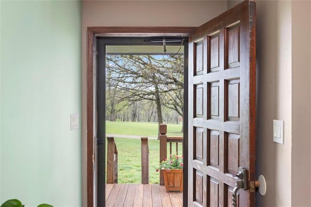 1628 E 400th Road, Lawrence, KS 66049