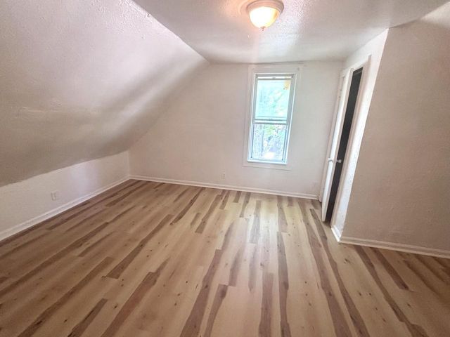 2843 N 10th STREET, Milwaukee, WI 53206