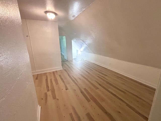 2843 N 10th STREET, Milwaukee, WI 53206
