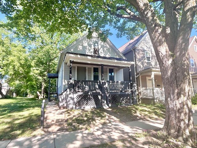 2843 N 10th STREET, Milwaukee, WI 53206