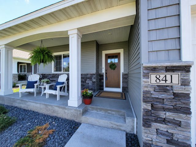 841 Emmy Lane, Hanover, MN 55341