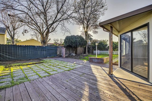 707 Newbury Ave, Antioch, CA 94509