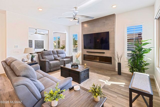 61347 E Shale Road, Oracle, AZ 85623