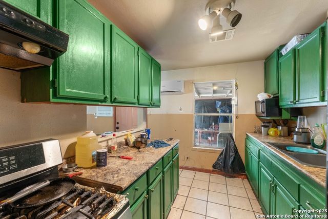 3250 Bob Billa, San Antonio, TX 78223