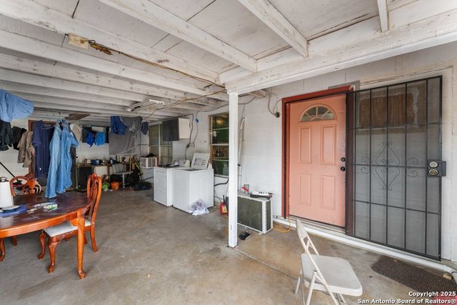 3250 Bob Billa, San Antonio, TX 78223