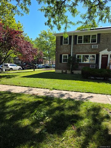 152-34 Jewel Avenue B, Kew Garden Hills, NY 11367