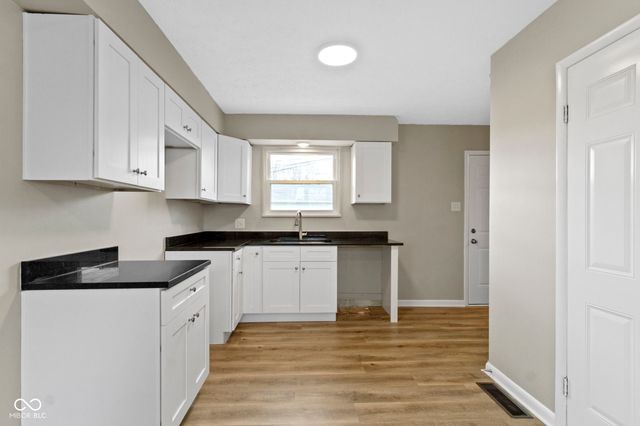 305 Bixler Road, Indianapolis, IN 46227