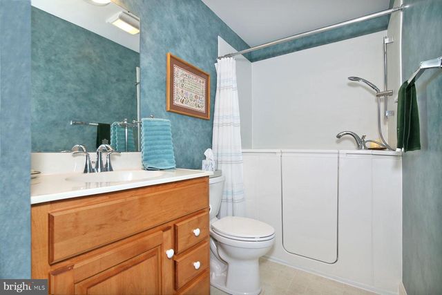 1023 ALDEN WAY, Lebanon, PA 17042