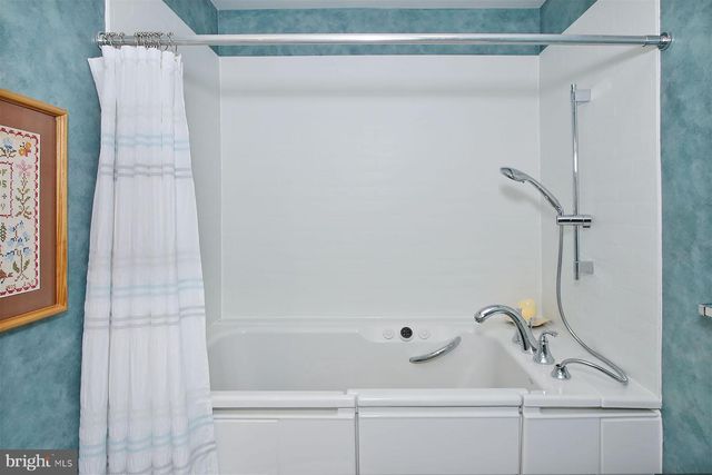 1023 ALDEN WAY, Lebanon, PA 17042