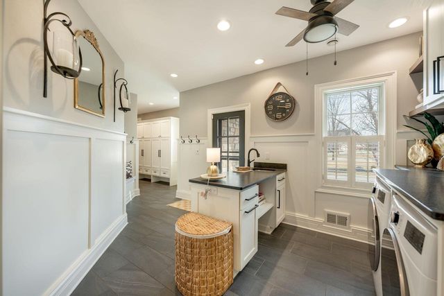 N39W23612 Grey Fox COURT, Pewaukee, WI 53072