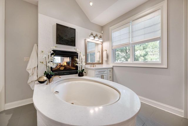 N39W23612 Grey Fox COURT, Pewaukee, WI 53072