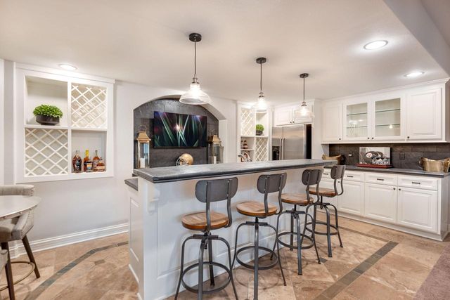 N39W23612 Grey Fox COURT, Pewaukee, WI 53072