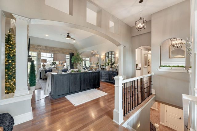 N39W23612 Grey Fox COURT, Pewaukee, WI 53072