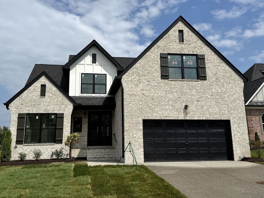 2017 WT Chandler Blvd #56, Gallatin, TN 37066