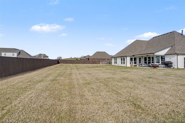 1954 E 173rd Street S, Mounds, OK 74047