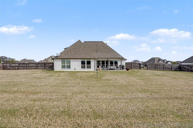 1954 E 173rd Street S, Mounds, OK 74047
