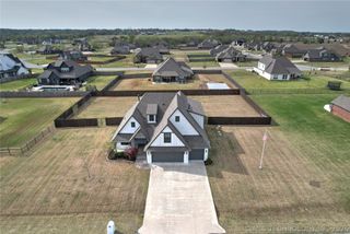 1954 E 173rd Street S, Mounds, OK 74047