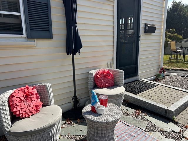 33 Woodland Street 1, Newburyport, MA 01950