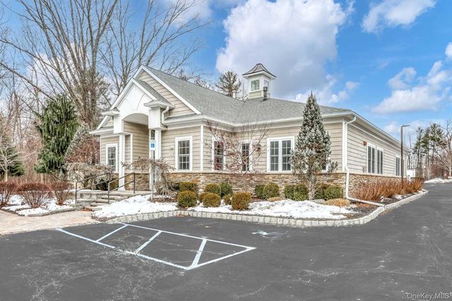 38 Westminster Way, Pomona, NY 10970