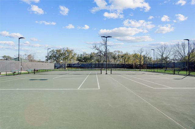 51 Dartmoor Court, Sugar Land, TX 77479