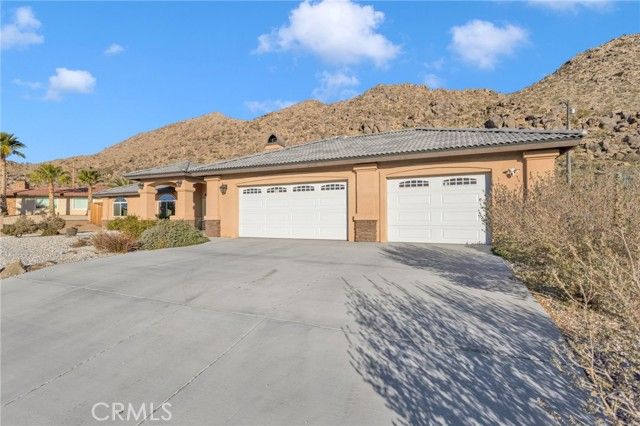15831 Rimrock Road, Apple Valley, CA 92307