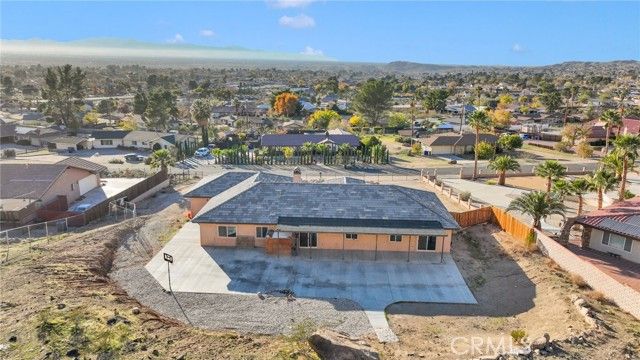 15831 Rimrock Road, Apple Valley, CA 92307