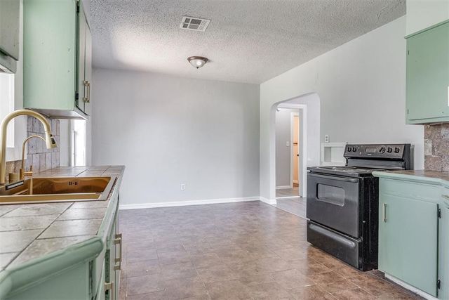 2317 SW 32nd Street, Oklahoma City, OK 73119