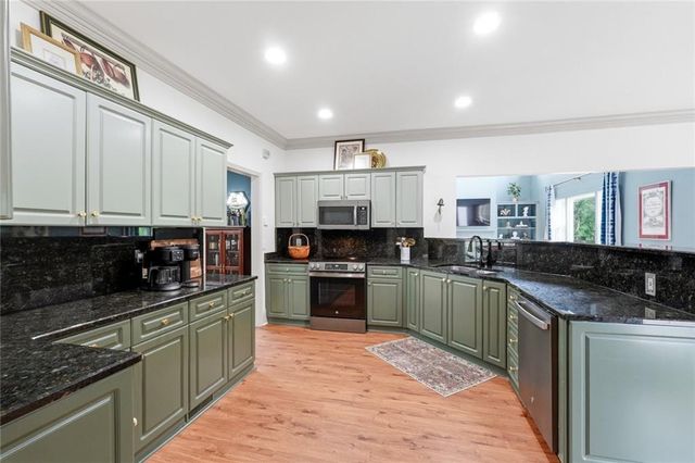 296 Cloudland Road, Dahlonega, GA 30533