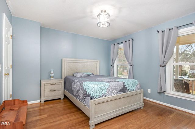 1004 Stoneybrook Drive, Sanford, NC 27330