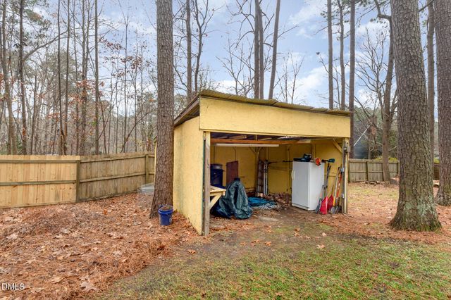 1004 Stoneybrook Drive, Sanford, NC 27330