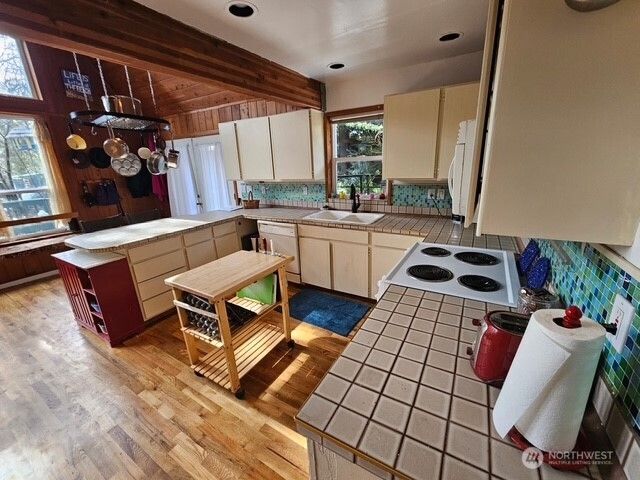 2817 232nd Lane, Ocean Park, WA 98640