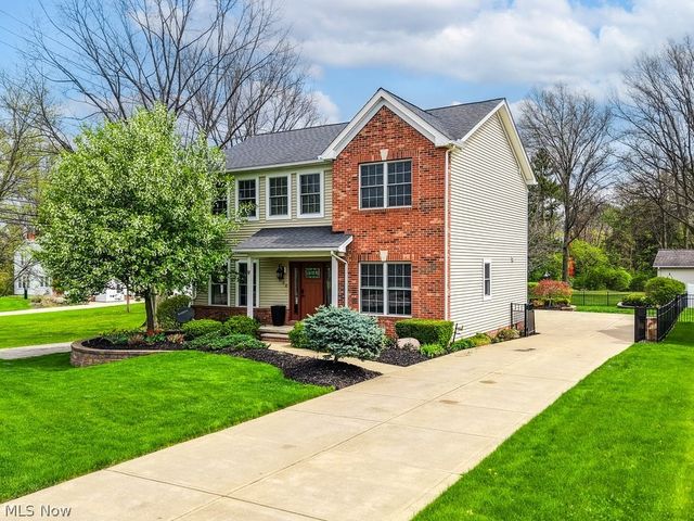 6325 Brecksville Road, Independence, OH 44131