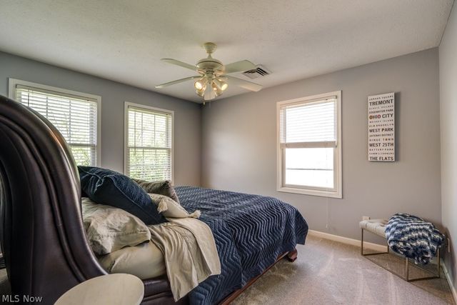 6325 Brecksville Road, Independence, OH 44131