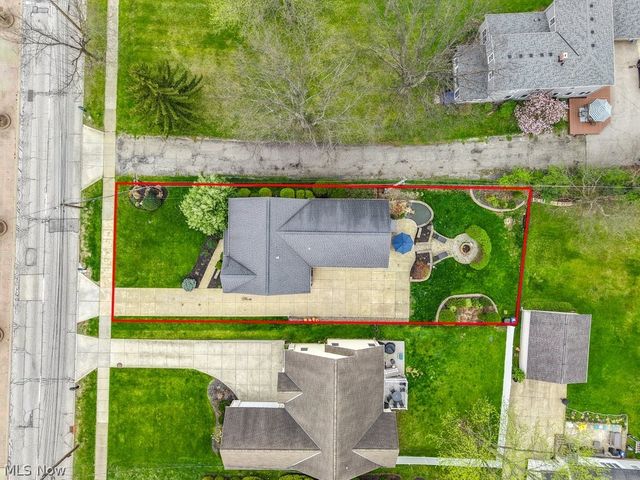 6325 Brecksville Road, Independence, OH 44131