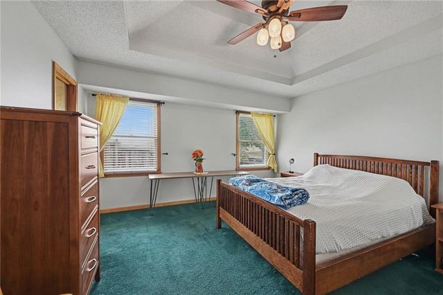 8626 N Wayland Avenue, Kansas City, MO 64153