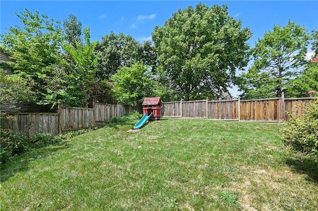8626 N Wayland Avenue, Kansas City, MO 64153